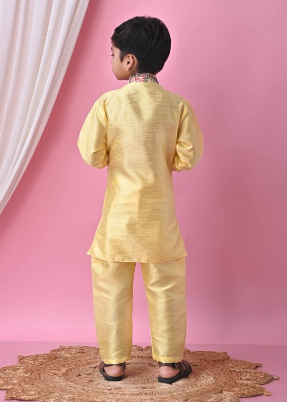 RAJA - YELLOW - Additional Image 1