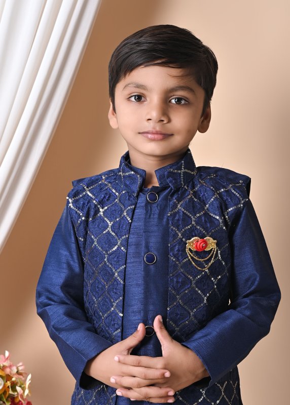 CHAINA - BLUE - Additional Image 3